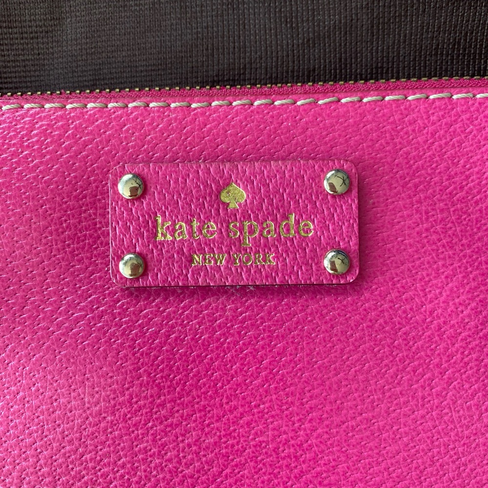 NWT Kate Spade Outlet Wellesley Fiestarose Clutch
